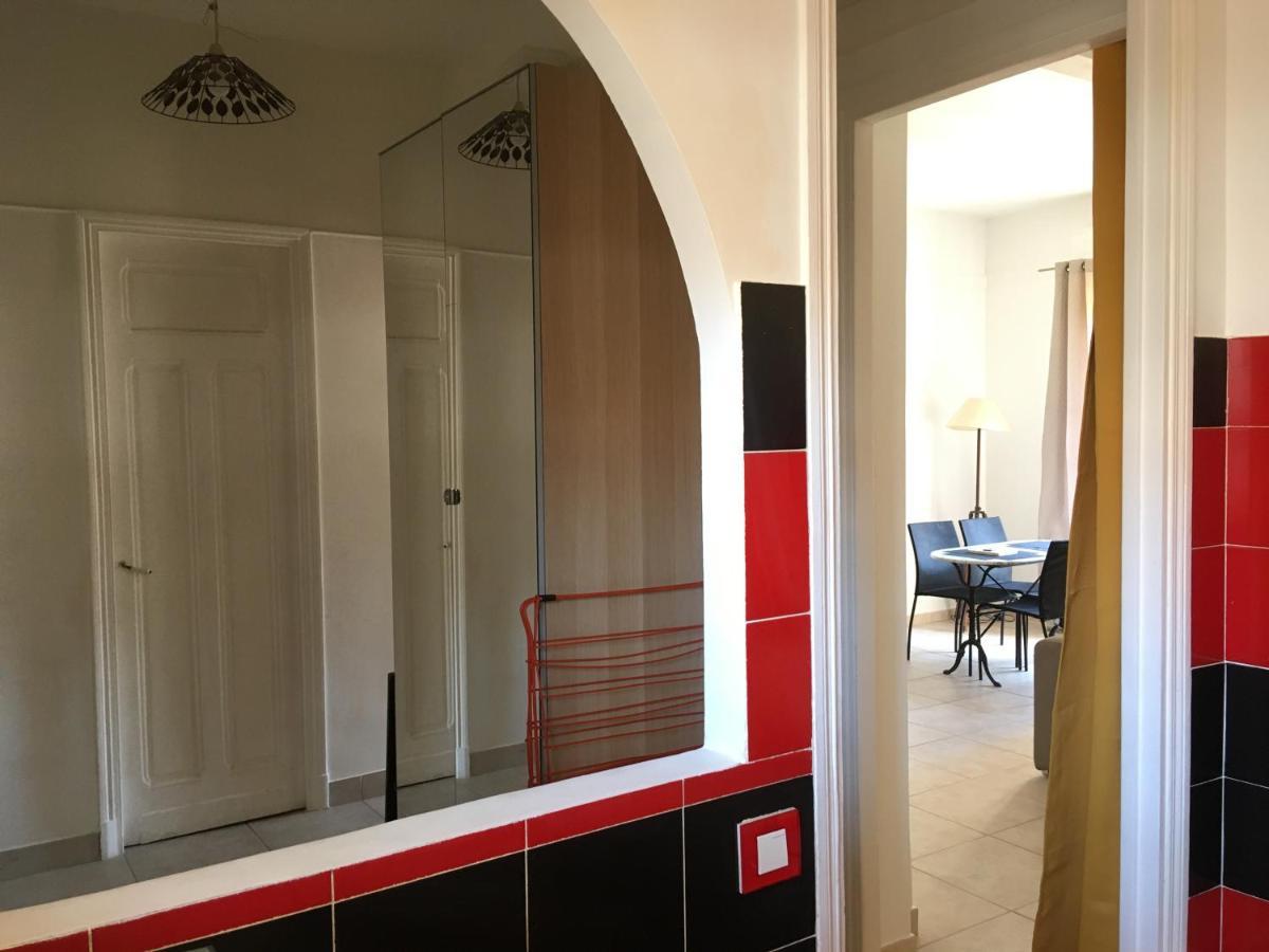 Pres De La Plage Ensoleille Apartment Juan-les-Pins Exterior foto